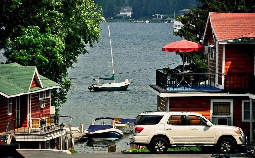 O'Sullivan'S Motel Lake George Exterior photo